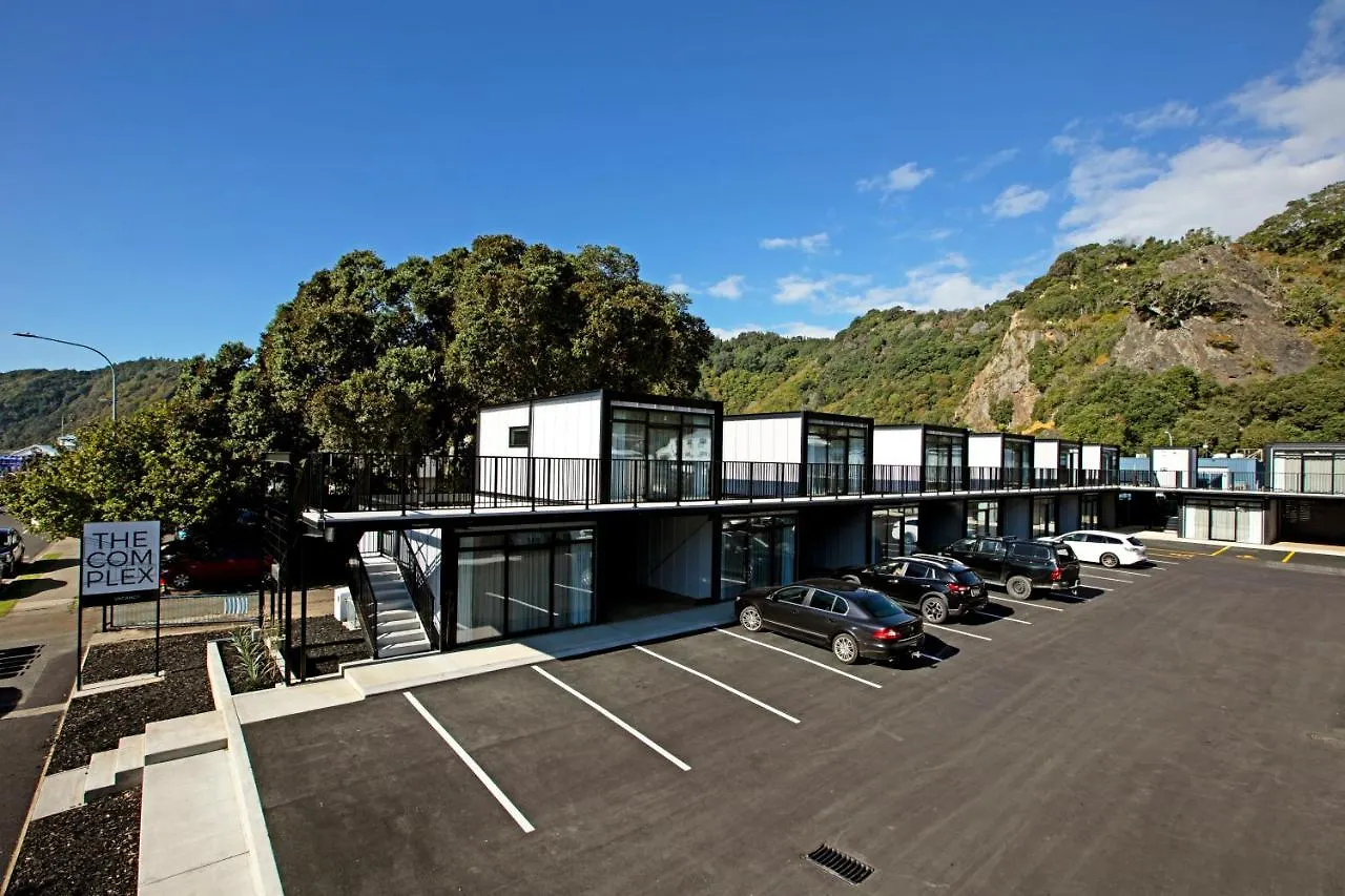 The Com Plex Motel Whakatane 0*,