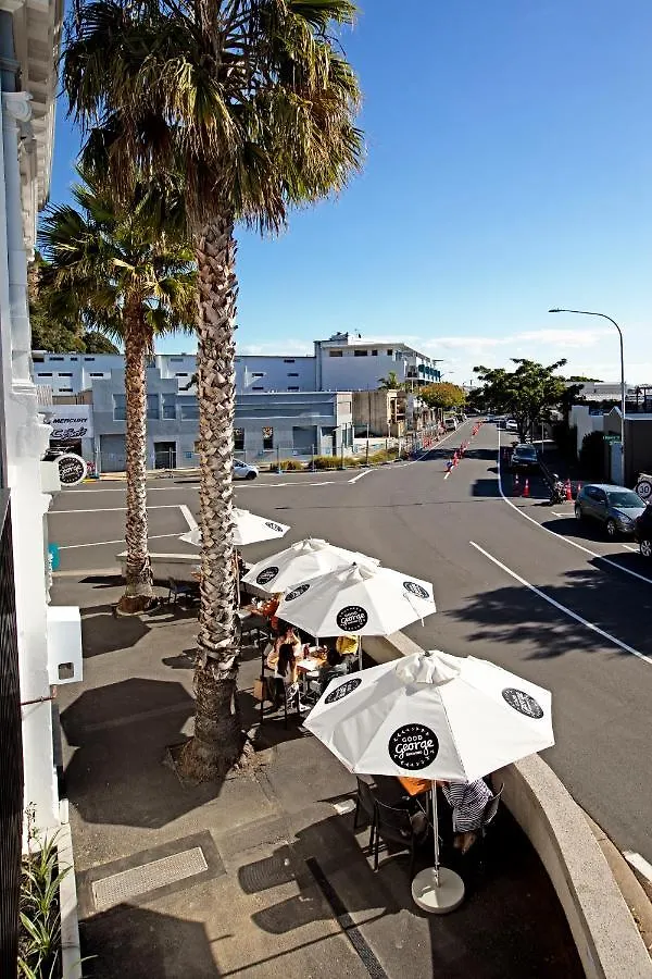 The Com Plex Motel Whakatane 0*,